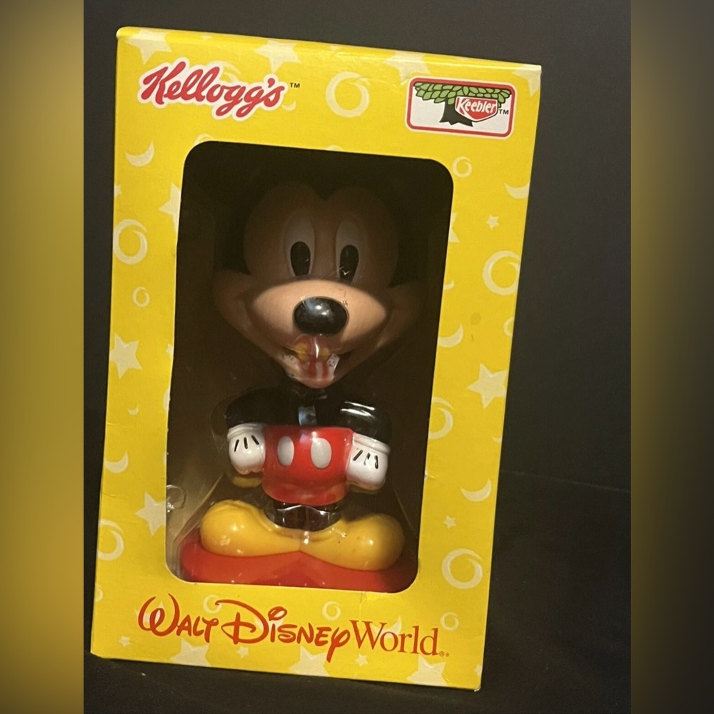 Mickey Mouse Bobble Head Disney World Kelloggs Keebler NEW OLD STOCK 2002